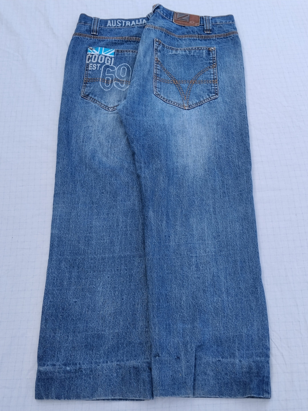 Coogi W36 Baggy Jeans Embroidered Y2k