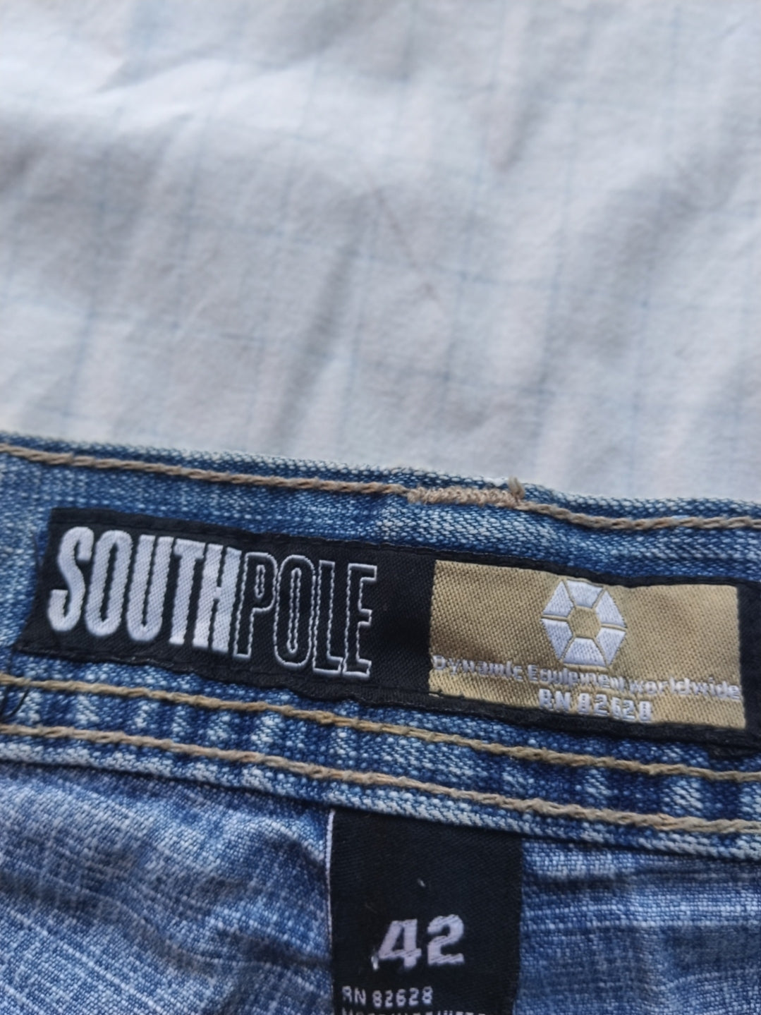 Southpole W42 Cream Tab Baggy Jeans Y2k