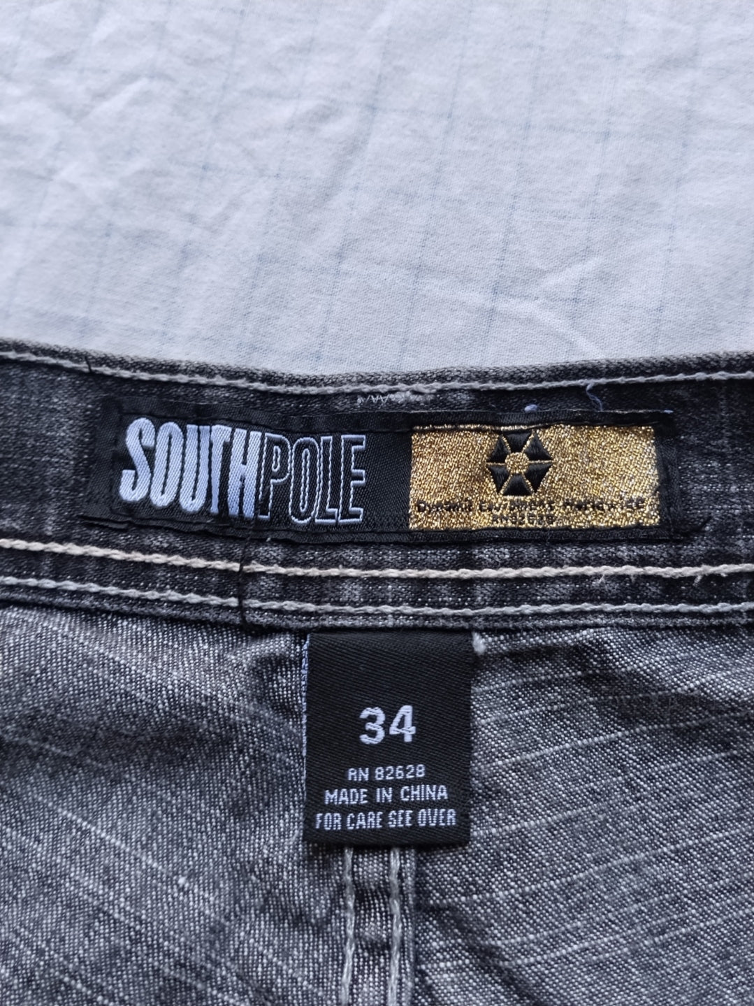 Southpole W34 Gold Tab Baggy Jorts Y2k