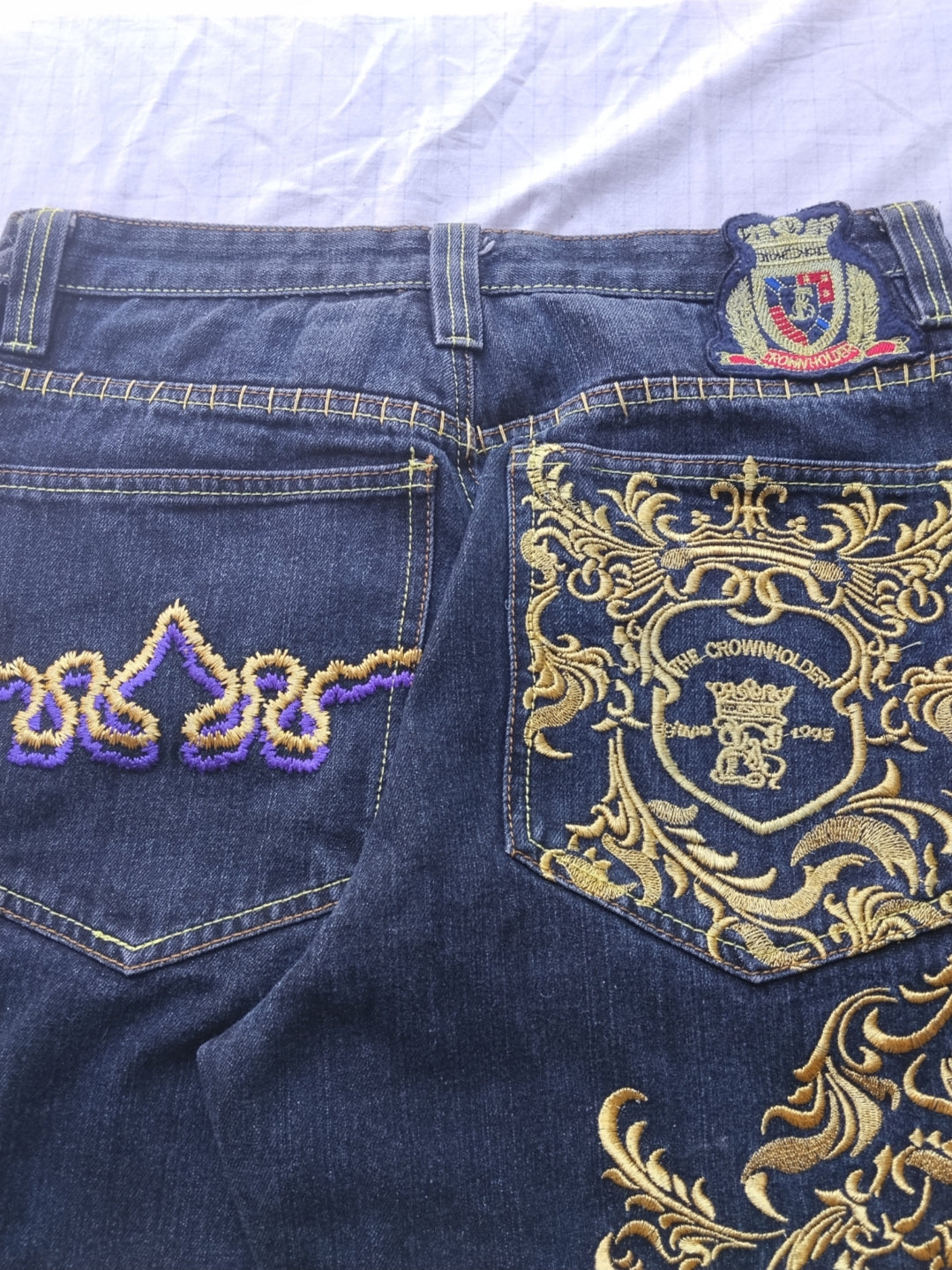Crown Holder W32 Baggy Jeans Y2k Embroidered Gold
