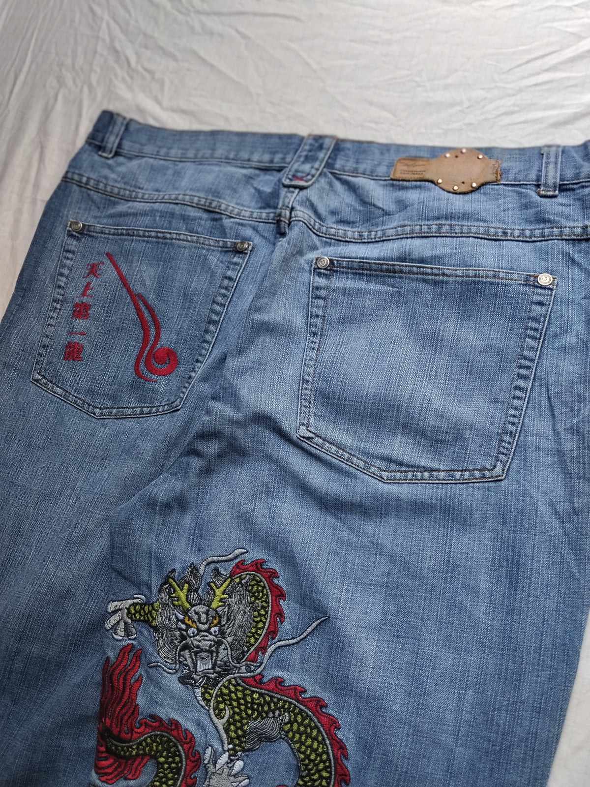 Platinum Gear W42 Baggy Jeans Dragon Y2k